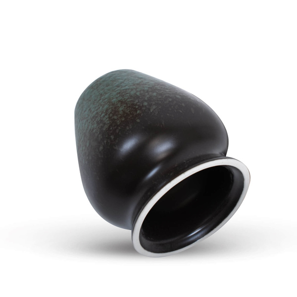 Matcha-teen valmistustarvikkeet