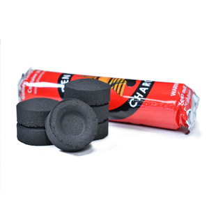 Setti palo santo premium -lastuja, suitsukepoltin ja suitsukehiiltä.