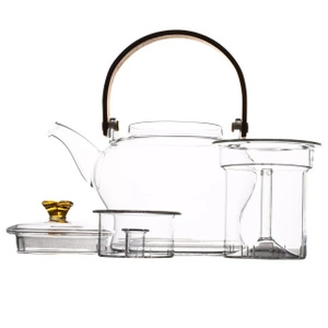 Lasinen teekannu, jossa on keitin Flor 600ml