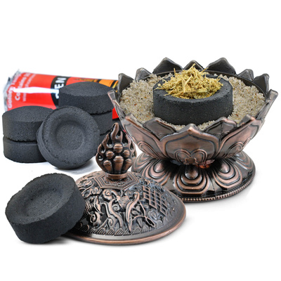 Palo Santon lastujen, suitsukepolttimen ja suitsukehiilen setti.