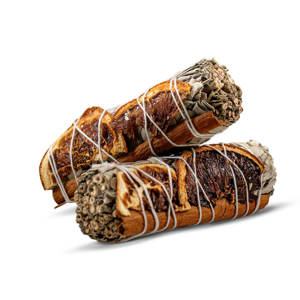 Valkoinen salvia kanelilla ja appelsiinilla - suitsuke 20-30g (nippu)