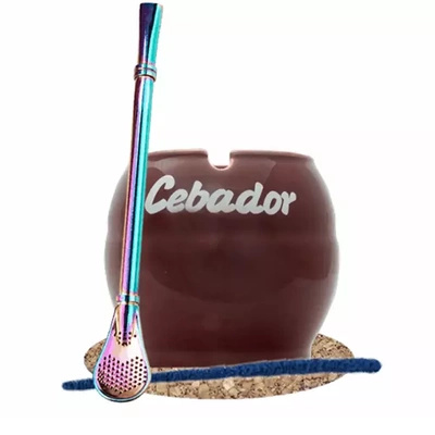 Aseta Gourd Sofia yerba matea varten.