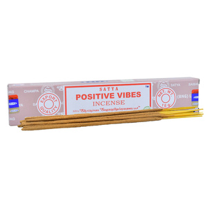 Satya - Positive Vibes - Positiiviset vibat