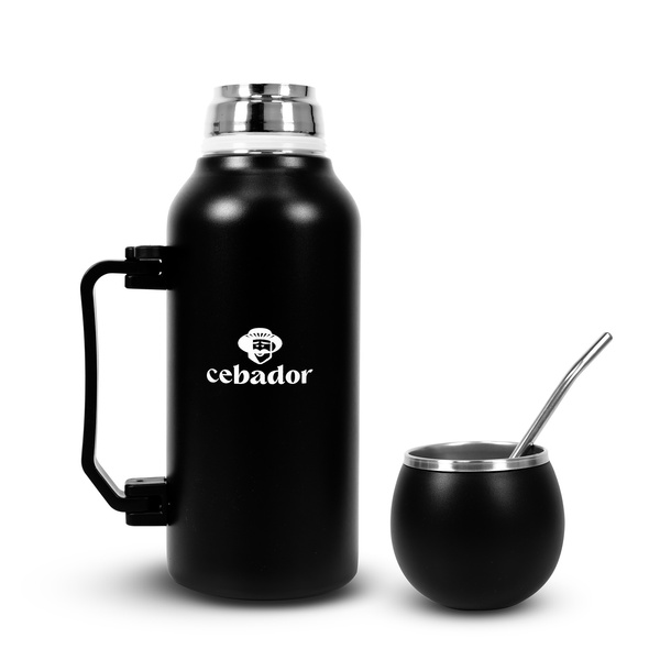 YerbaGo - Termoskannu, jossa on Mate-kurpitsa ja Bombilla 1,3 L - musta