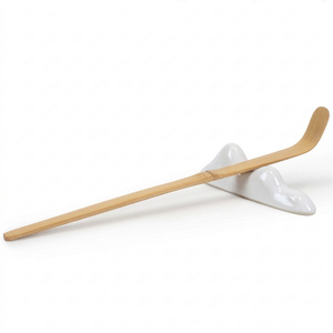 Chashaku-oki – Teline matcha-lusikalle (valkoinen)