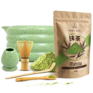 Matcha-teen valmistustarvikkeet: matcha 100g + tarvikkeet